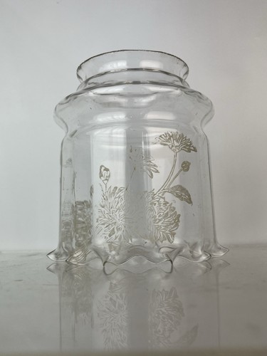 Victorian etched ruffled - etched,