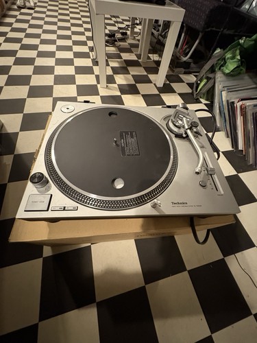 Technics 1200gr turntable pair - 1200gr,