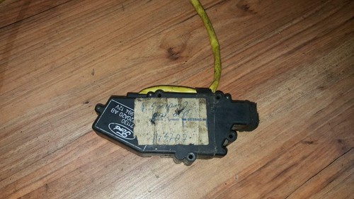 Central locking motor for - ,