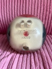 Lane Hawk 'The Gambler' Bowling Ball 6.3kg