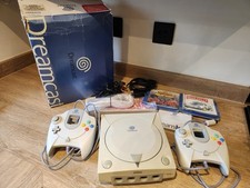 Sega Dreamcast Console Bundle