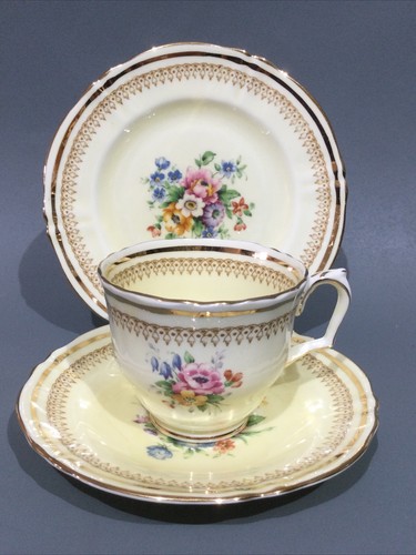 Crown staffordshire bone china - crown,