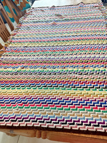 Hand woven wool - hand, blend