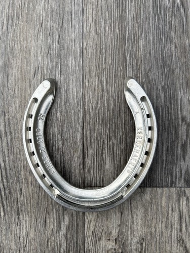 Lucky horseshoe genuine real - lucky,