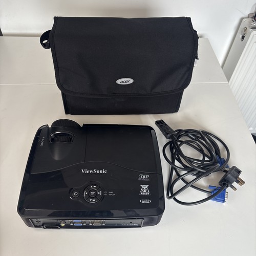 Viewsonic pjd5523 hdmi - hdmi, 3d