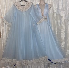 VTG NWT M L INTIME Sky Blue