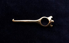 SUPERB 12 BORE SHOTGUN CARTRIDGE EXTRACTOR / PULL RING