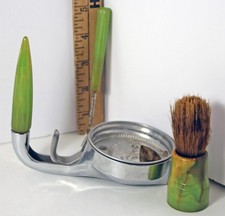 Lot 3 VNTG Bakelite Green