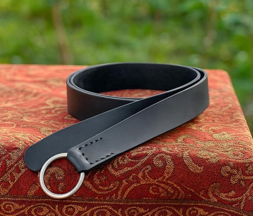 New black leather ring belt - black,