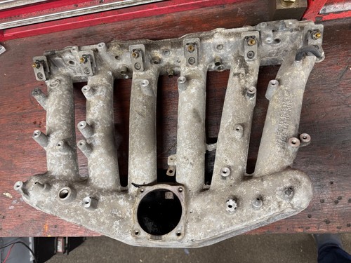 Mercedes r129 air intake - mercedes,
