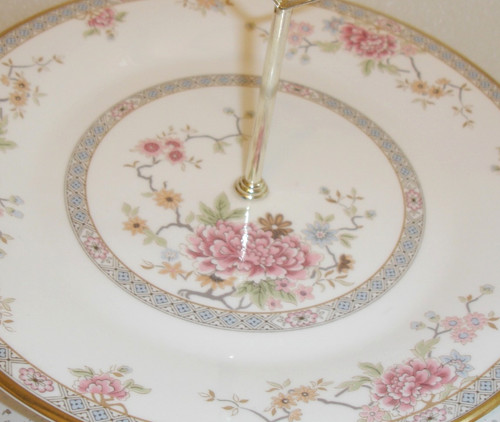 Royal doulton cake stand - royal,