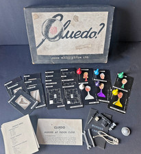 Vintage Cluedo complete metal playing pieces & cards Waddington Small black Box