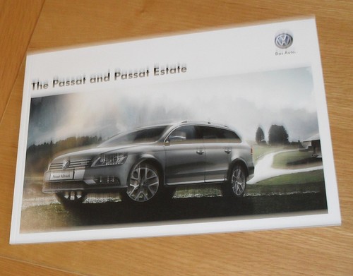 Volkswagen passat brochure - volkswagen,