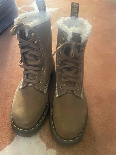 Martens women s - dr., brown