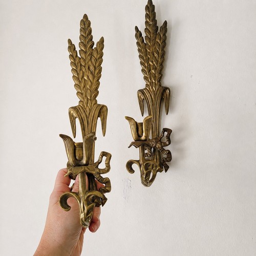 Pair brass wheat sheaf wall - pair,
