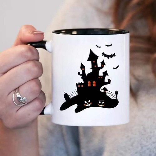 Spooky halloween haunted - spooky,
