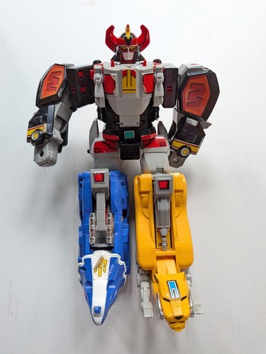 Mighty morphin power rangers - mighty,