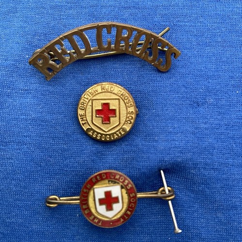 Red cross lapel cap - x,