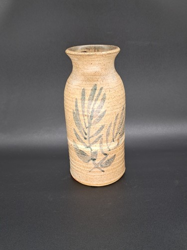 Studio pottery marked - studio,