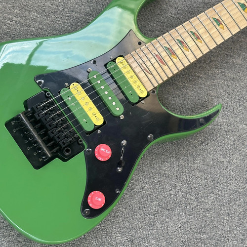Green string stev vai - string, stev-vai