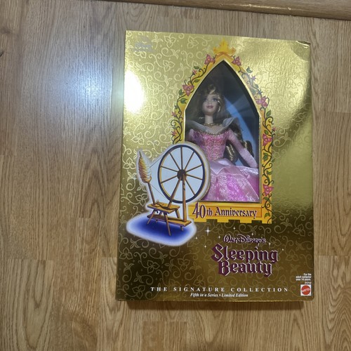 Mattel aurora sleeping beauty - aurora,