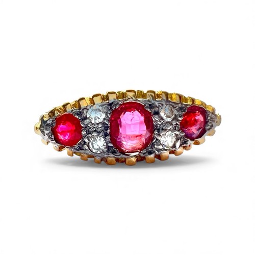 Ruby diamond ring 18ct - ruby,