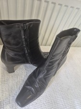 Russell & Bromley Black