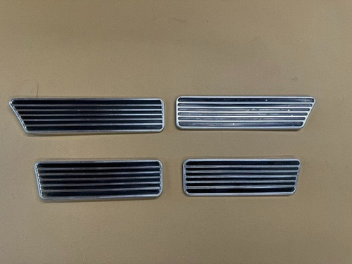 Ford capri mk1 rear trims - 1/4,