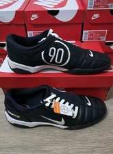 Nike T90 Total 90 trainers -