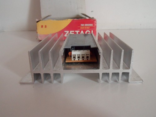 Zetagi radio voltage - radio,