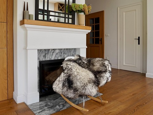 Big sheepskin mouflon throw - big,