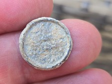 Post medieval heraldic lead - post,