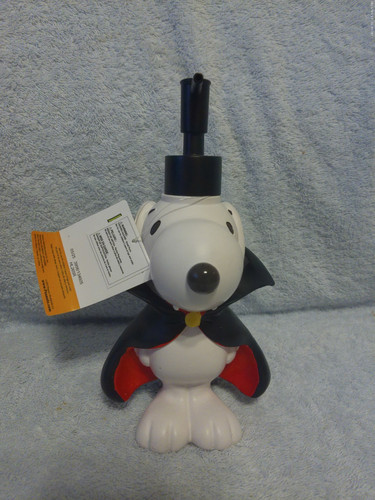 Peanuts snoopy vampire - snoopy,