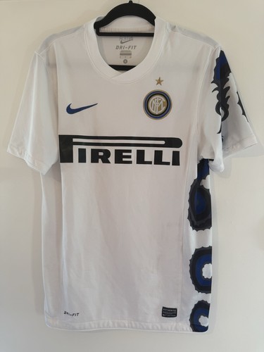 Inter milan 2010 2011 away - milan,
