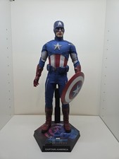 Hot Toys MMS563 Captain