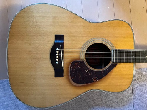 Yamaha 350 red label 1971 - fg-350,