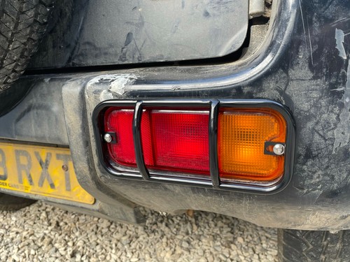 Jimny rear light guard - light,