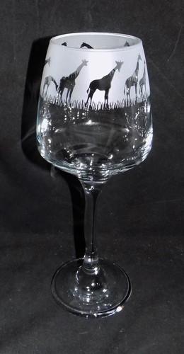 New giraffe hand - 'giraffe',
