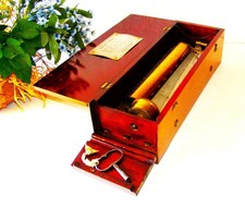 "MINT CONDITION KEY WIND 6 AIR