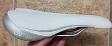 Giant Liv women's saddle white