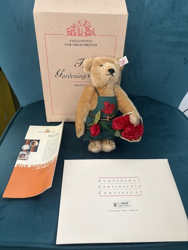 Steiff gardening bear - gardening,