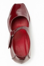 Clarks Cherry Red Patent Leather Mary Jane Wedge Shoes – Size 4