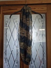 BNWOT Gorgeous Moria C Scarf