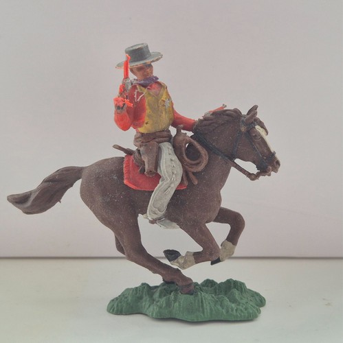 Two gun cowboy - uk, made