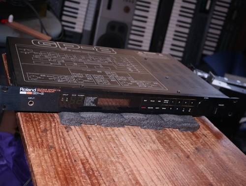 Roland multi effects - gp-8, multi-effects