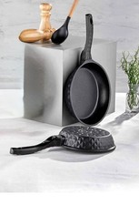 Set of 2 Fry Pan 24cm, 20cm