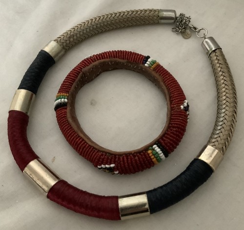 Beaded african necklace - ,
