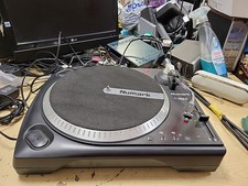 NUMARK TT1625 TURNTABLE (REF 2)