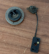 GSX400 Fuel Tank Cap & Seat