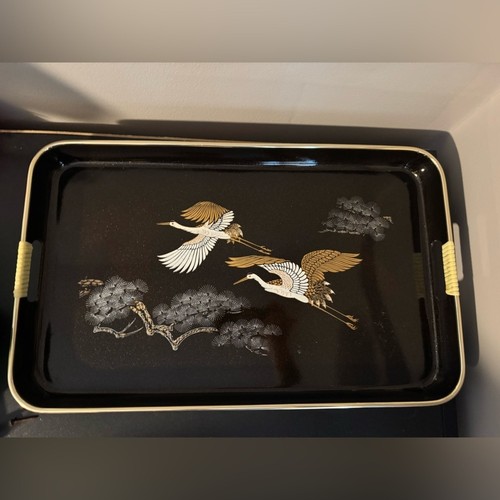 Vintage japanese black lacquer - black,